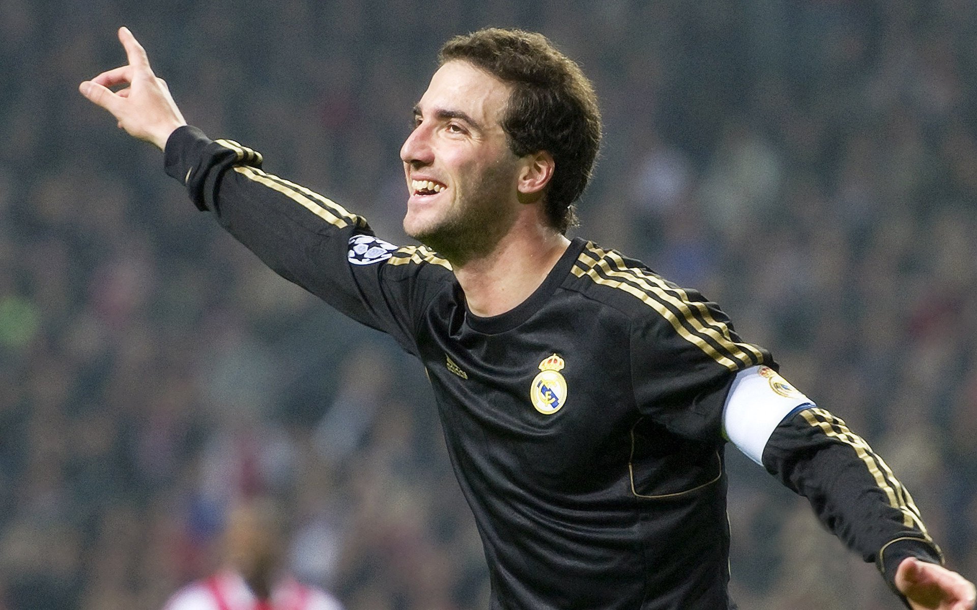 欧冠赛季舆论：英超对欧冠的控制力持续增强 对西甲时代形成鲜明对比